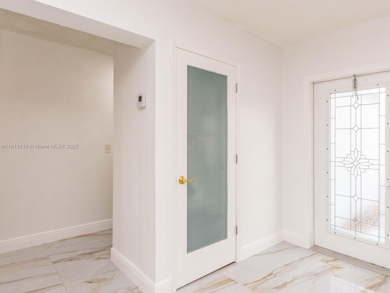 BOULEVARD HEIGHTS SEC TEN - Residential Lease