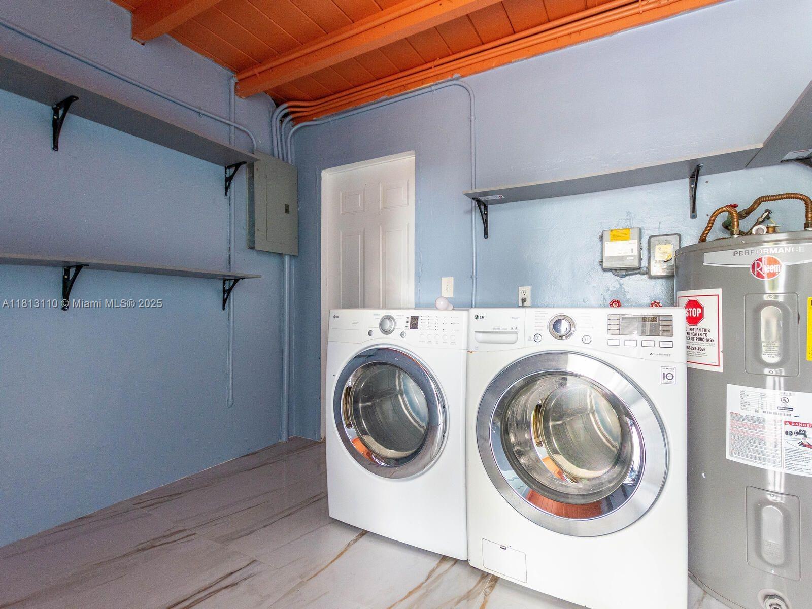 BOULEVARD HEIGHTS SEC TEN - Residential Lease