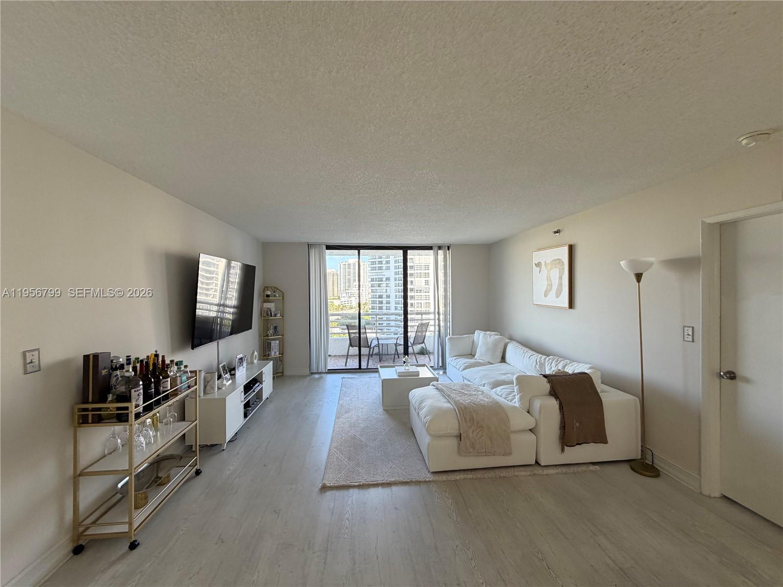 3300 NE 192nd St 1008