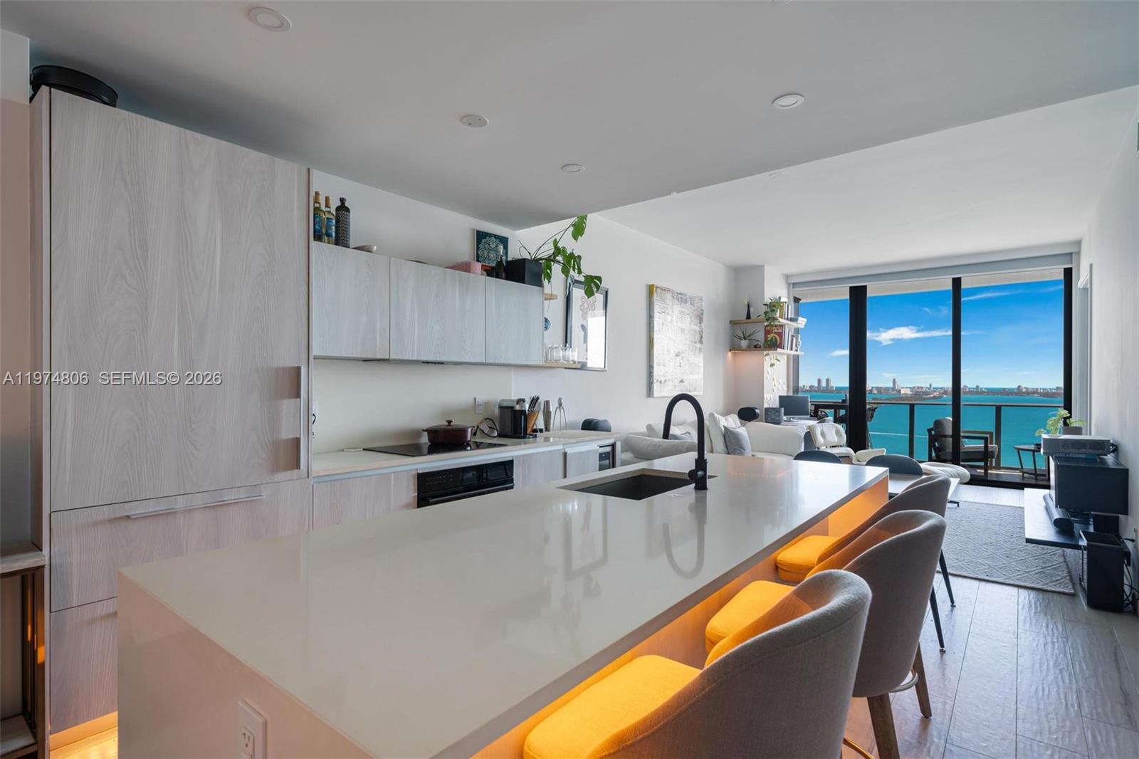 GRAN PARAISO CONDO - Residential Lease