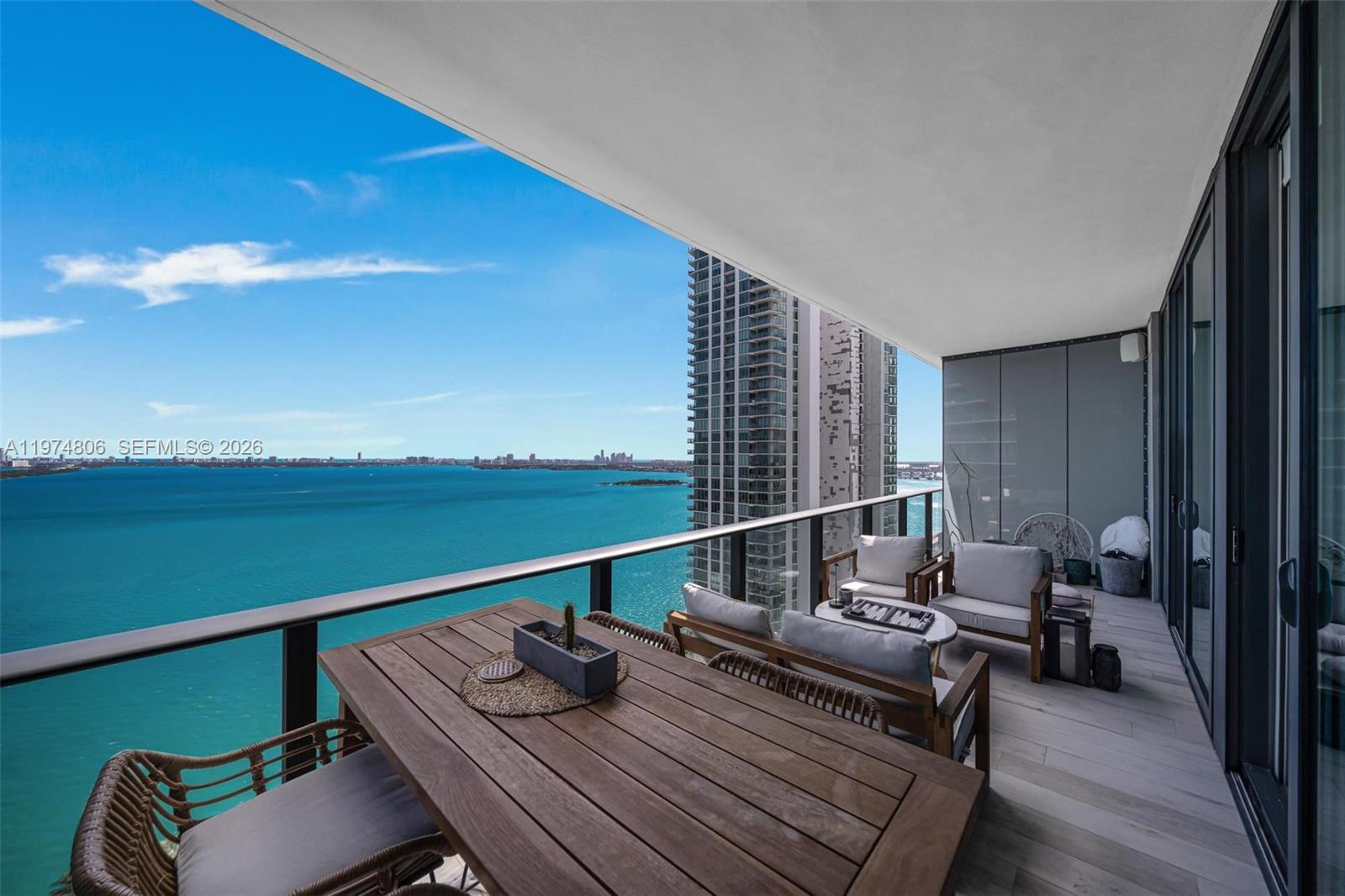 GRAN PARAISO CONDO - Residential Lease