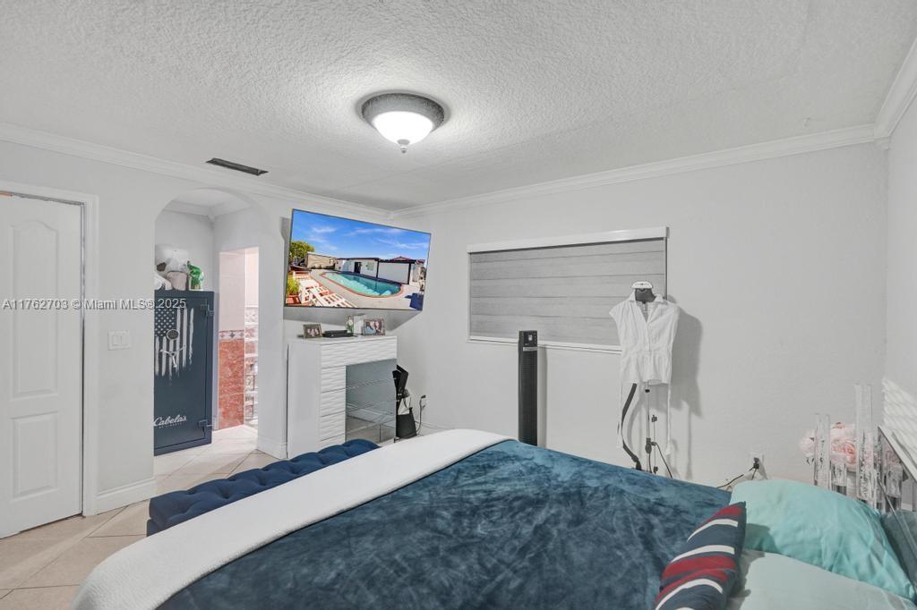 SOUTHERN ESTATES 13TH ADD - Residential