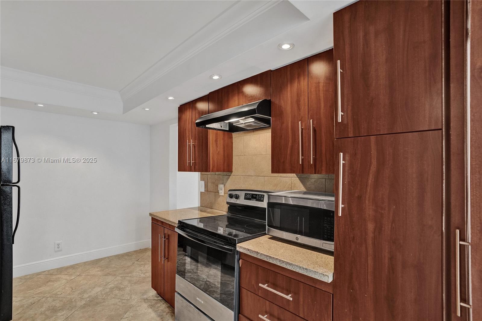 BRITANNIA AT QUADOMAIN CO - Residential