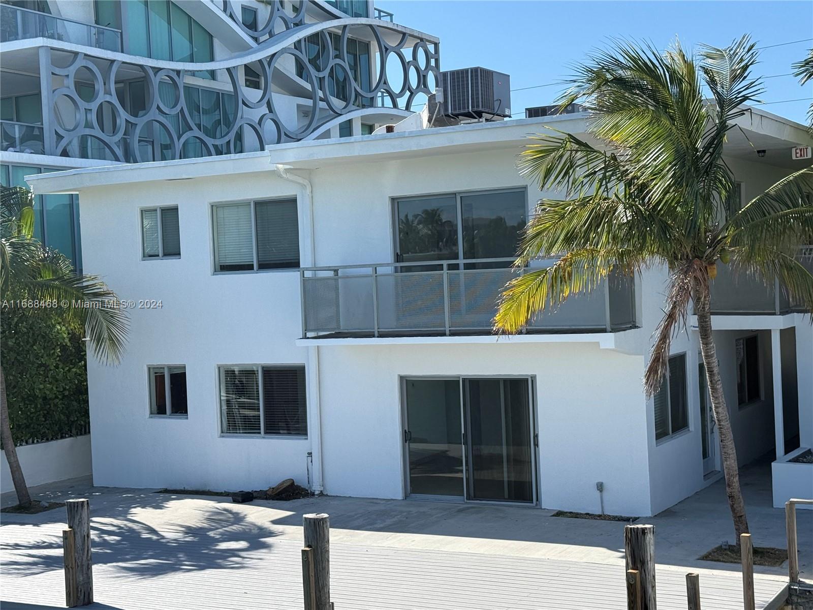 DEL MAR CONDO - Residential Lease