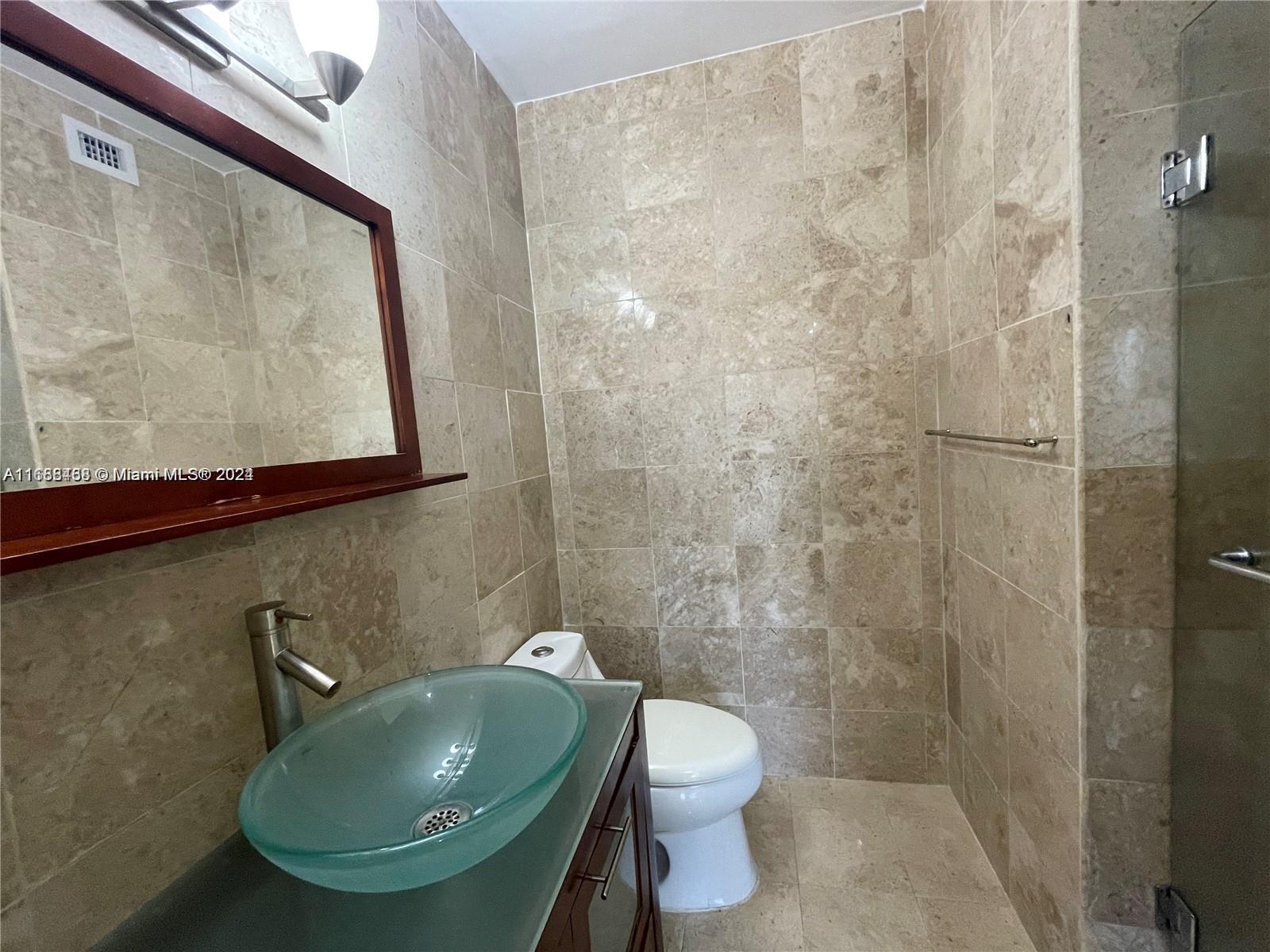 DEL MAR CONDO - Residential Lease