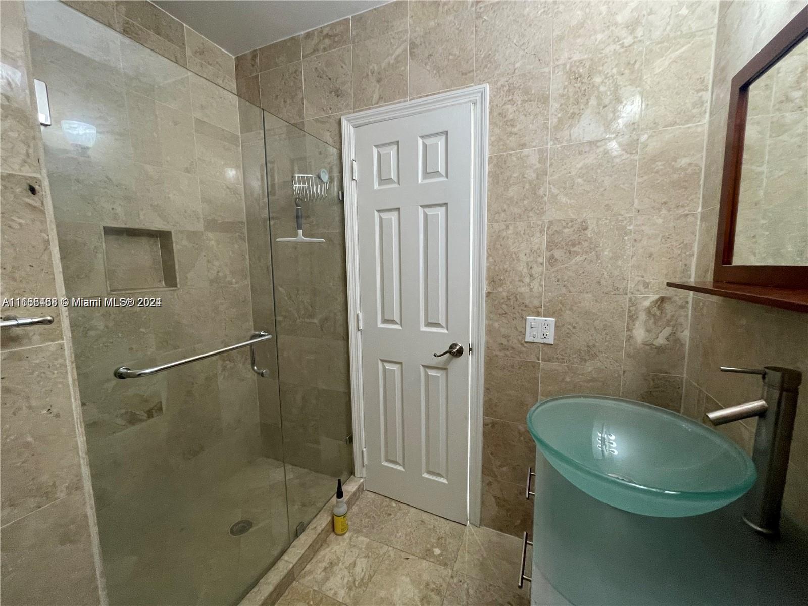 DEL MAR CONDO - Residential Lease