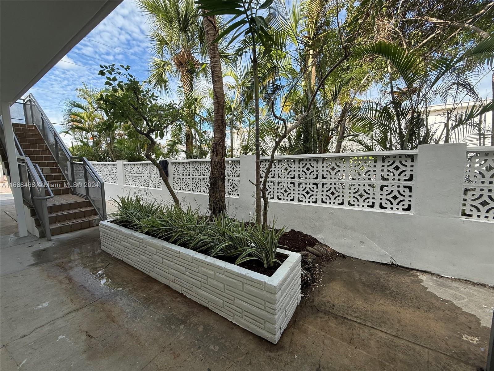 DEL MAR CONDO - Residential Lease