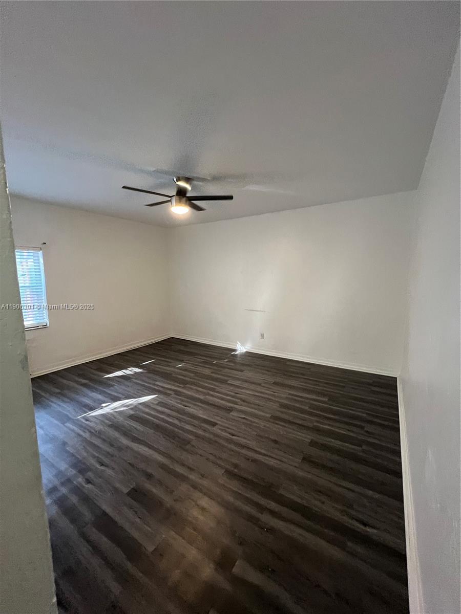 CARMEL VILLAS CONDO - Residential Lease