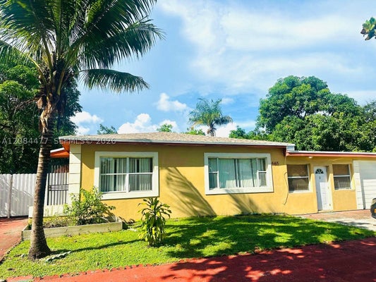 465 NE 157TH TER # 1, MIAMI, FL 33162 - Image 2fc5f7c7def379b64385995d9ddaa070/1420416320