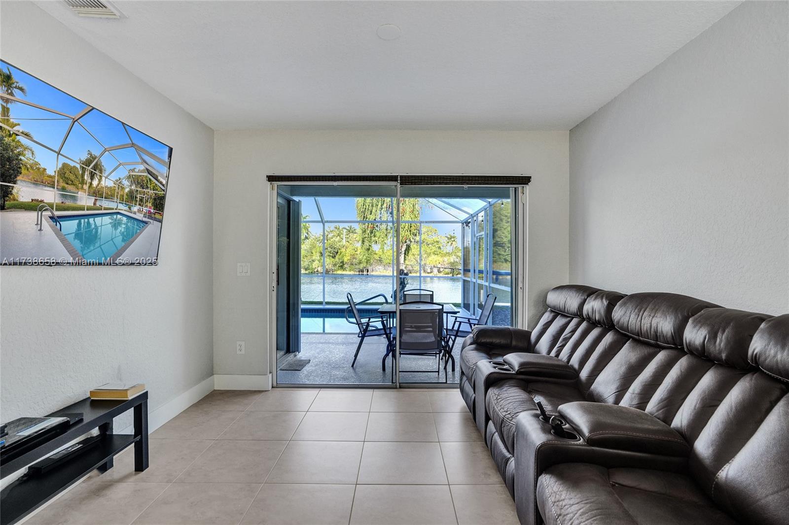 SILVER LAKES AT PEMBROKE - Residential