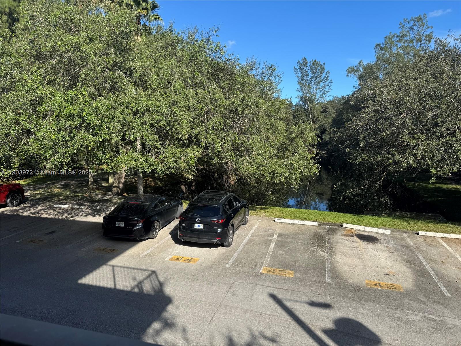 JASMINE LAKES #1 CONDO - Residential Lease