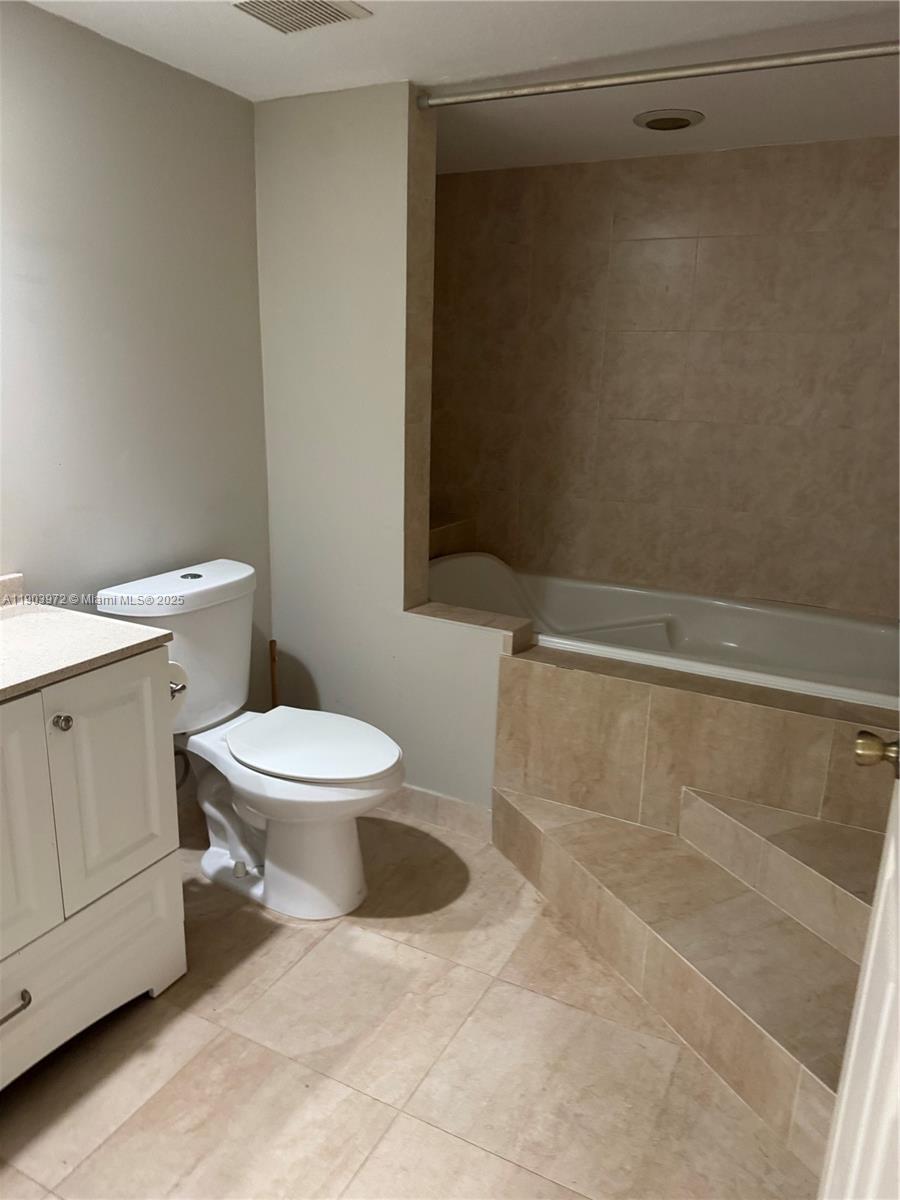 JASMINE LAKES #1 CONDO - Residential Lease