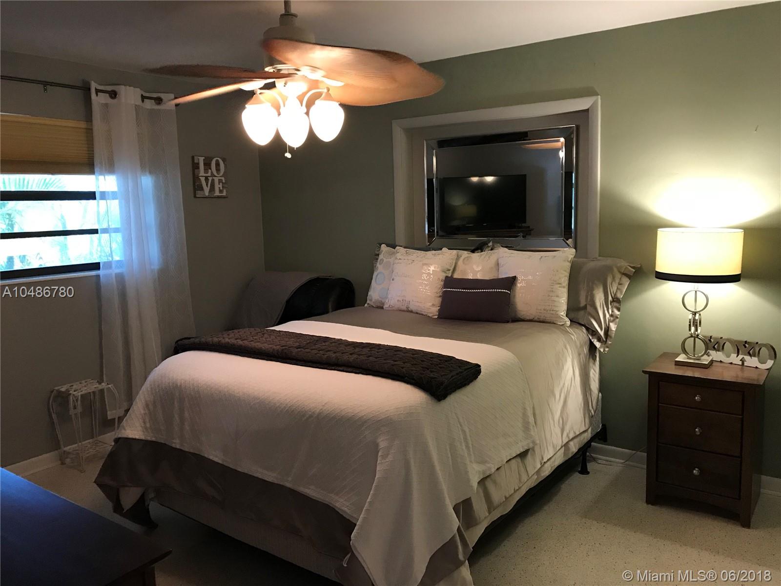 SOUTHGATE - Residential