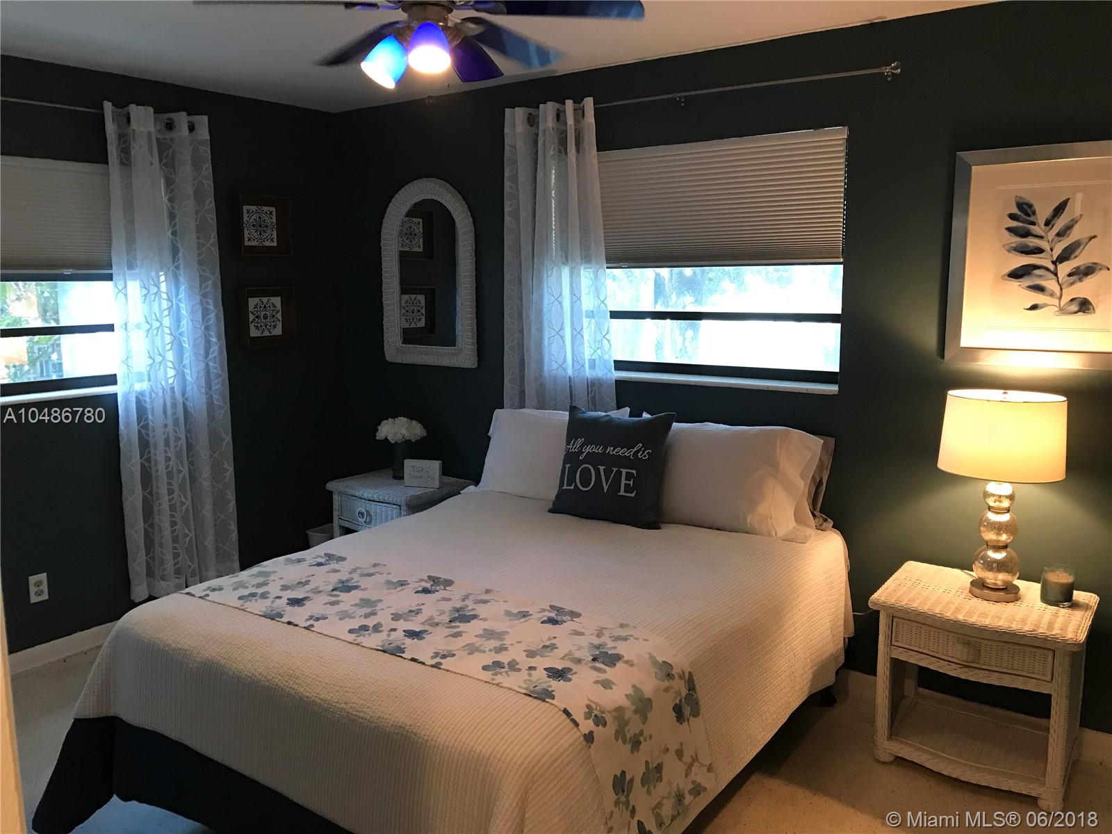 SOUTHGATE - Residential