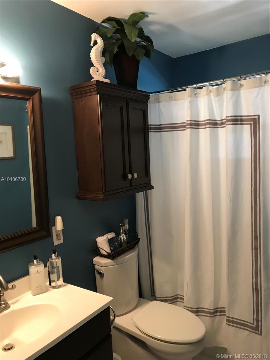 SOUTHGATE - Residential