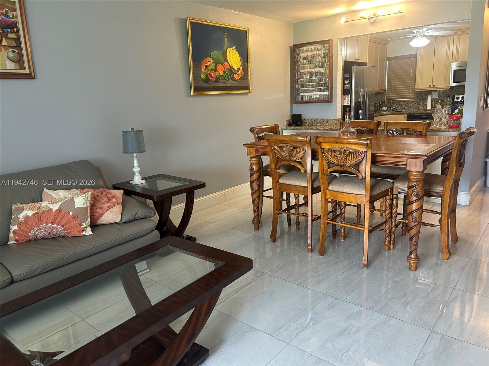 HOLLYBROOK GOLF AND - Residential