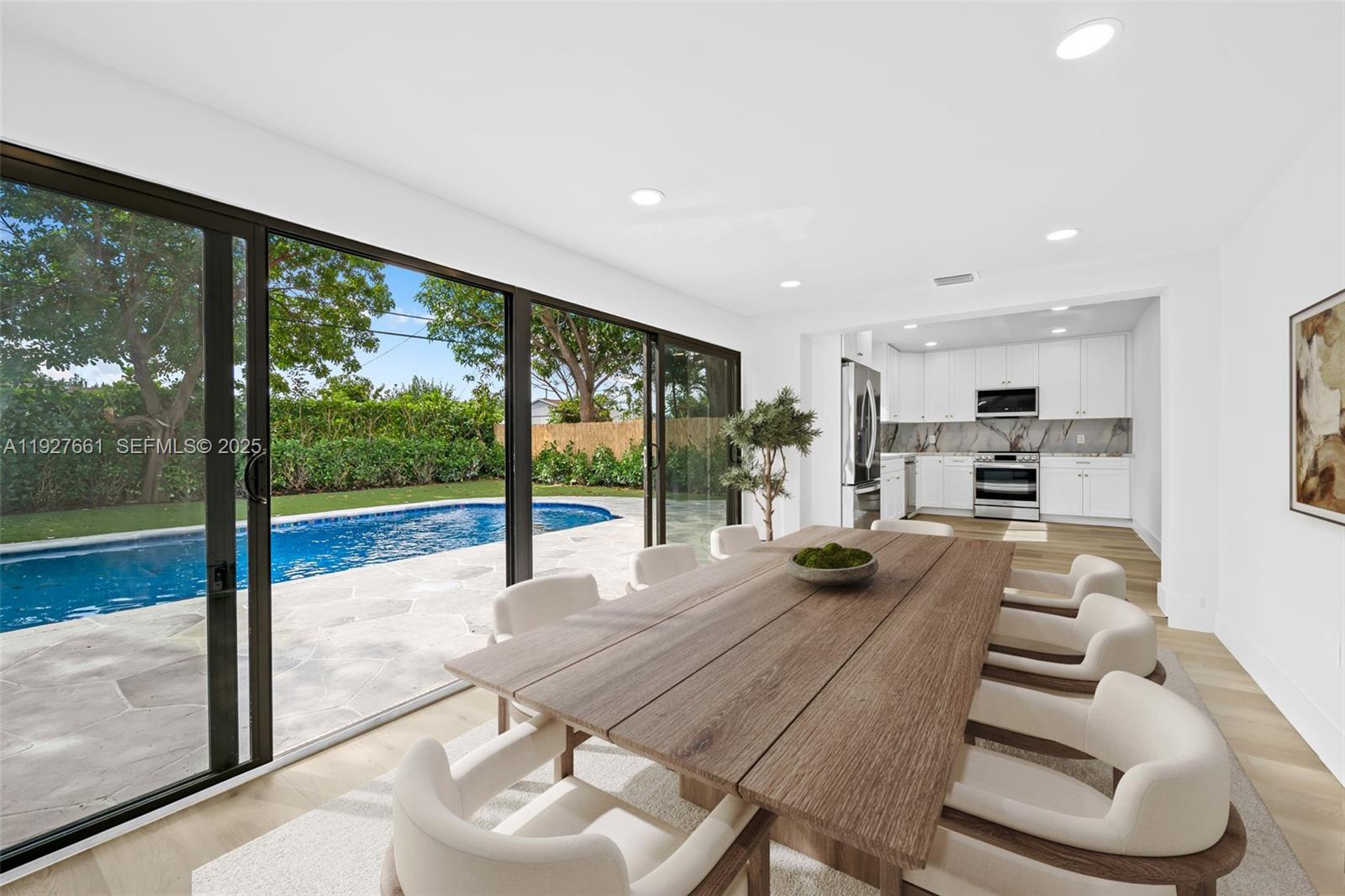 NORTH ANDREWS GARDENS ANN - Residential