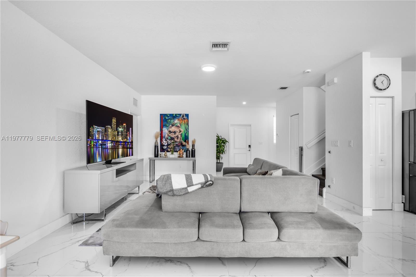 GALIANO - Residential