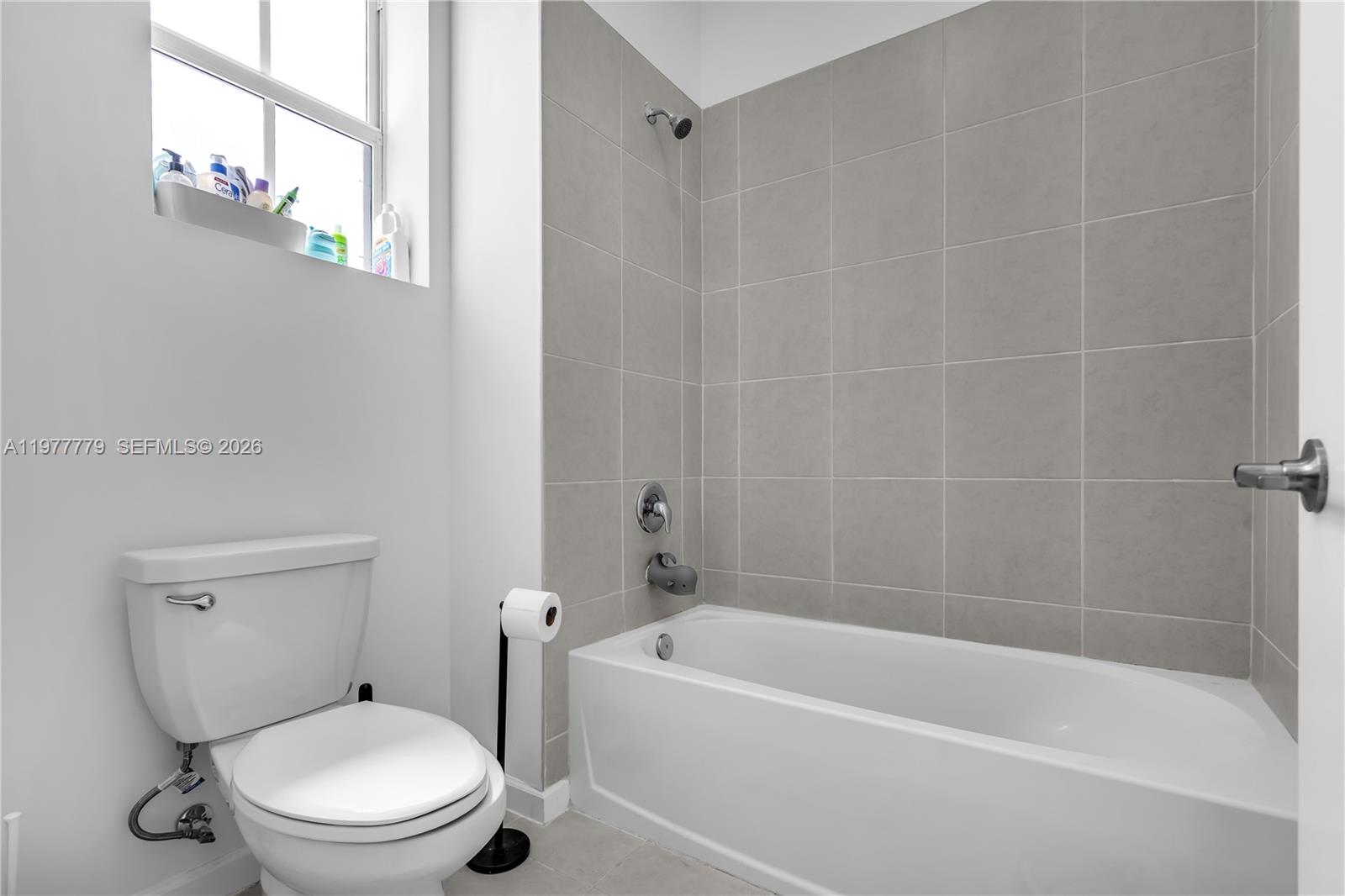 GALIANO - Residential