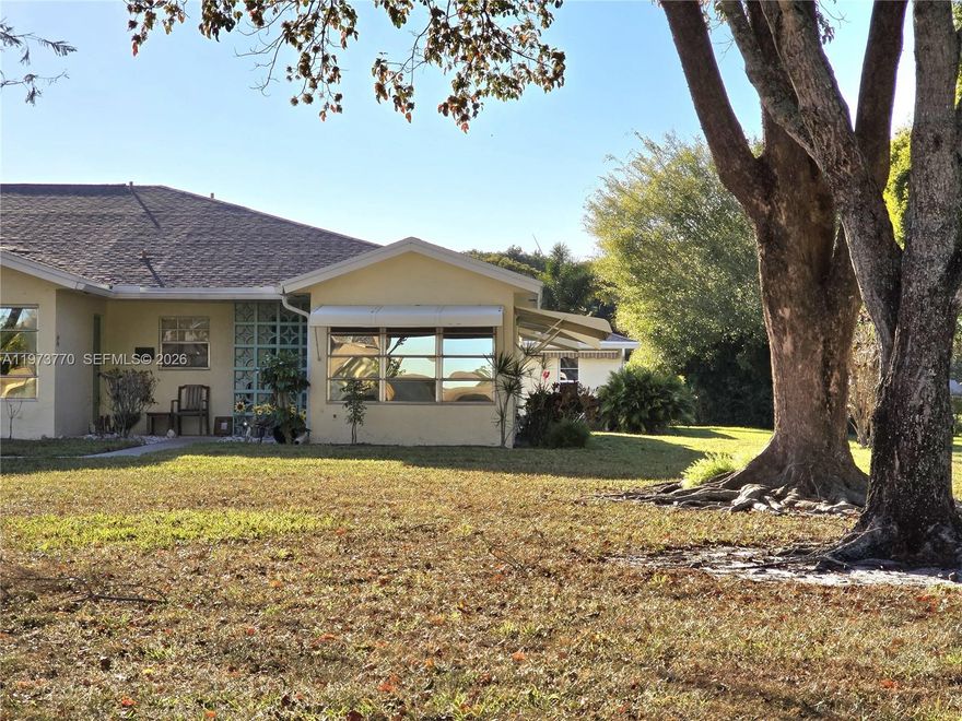 Very nice house in the heard of Delray beach. The community is 55 + High Point Delray, where you can enjoy the community pool, game nights, scenic strolls along the premise, and so much more. This corner unit offers two bedrooms, One DEN , and two full bathrooms, one featuring an accessible tub, and one with a stand up shower. Very quiet community and lot of nature. Few steps to Military trail street with a lot of stores and shopping plazas and in front of post office.