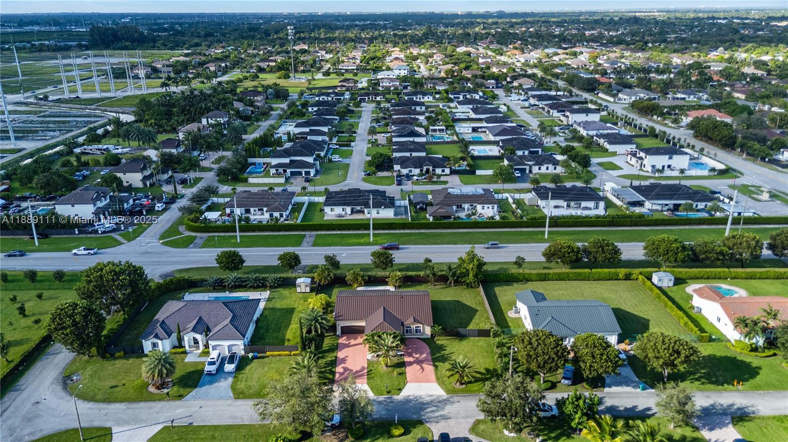 ESTATE MANSIONS - Residential