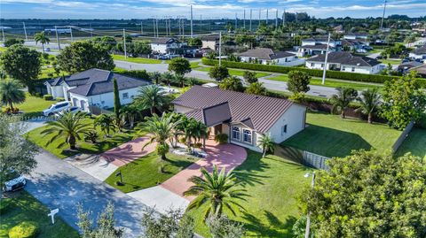 13261 SW 216th Ter Miami FL 33170