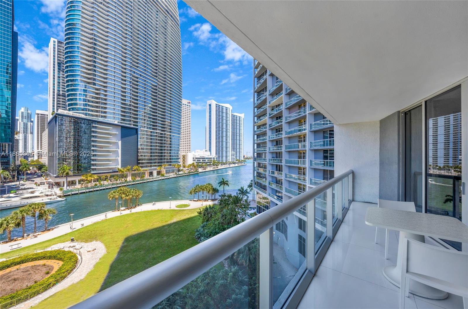 ICON BRICKELL CONDO NO 1 - Residential