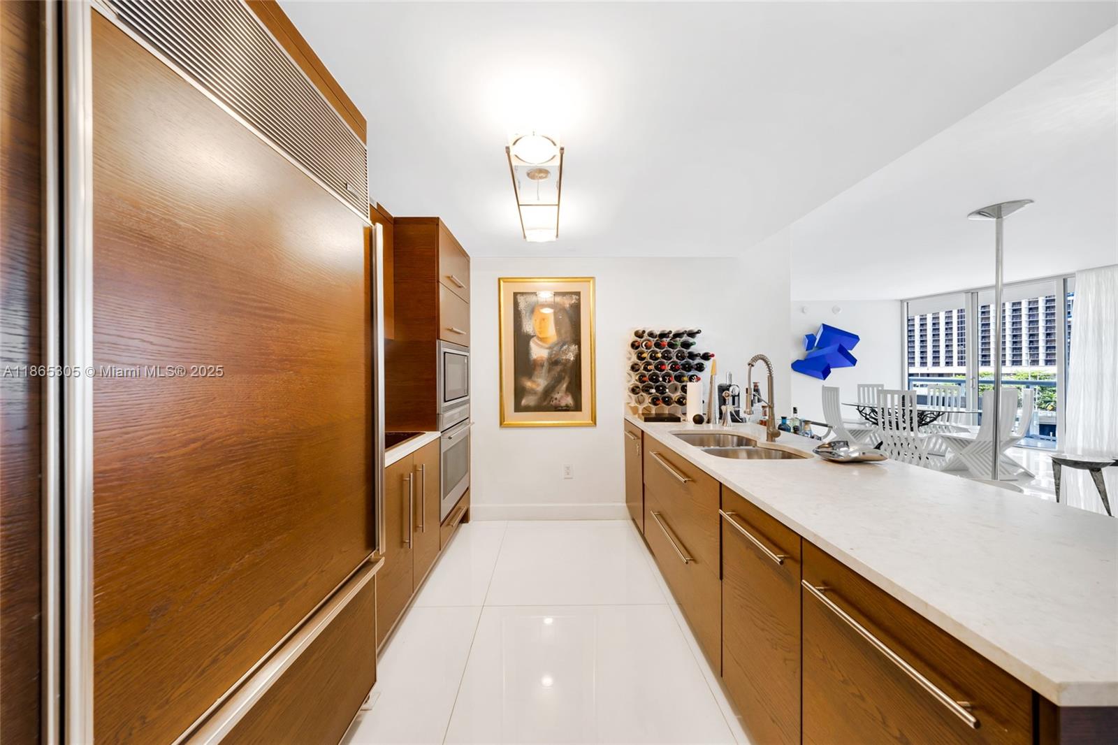 ICON BRICKELL CONDO NO 1 - Residential