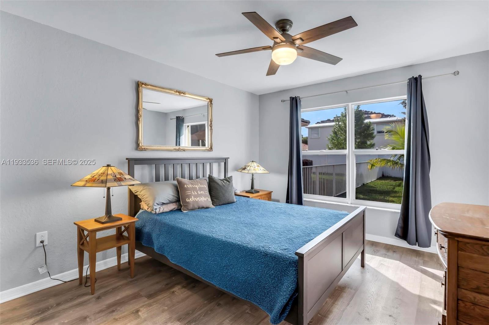 PEMBROKE ISLES - Residential