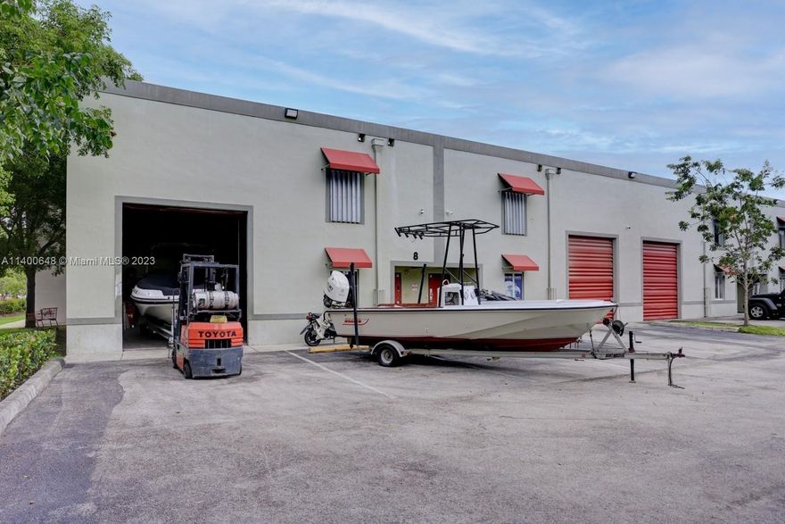 1,546 SF Office/Warehouse located in best area of Hialeah Gardens. Lakefront Corner Unit. Best Parking in whole community. 1 Office, 1 ADA bathroom, 2nd Floor Legal Mezzanine, 20' High Twin Tee Concrete Roof, 3 Phase Electricity. Easy access to Turnpike, I-75 and 826. Only unit available for sale in whole area. Will not last!!! Tenant occupied until Dec 31, 2023. Built in 2008 and very clean unit. NO Illegal additions.