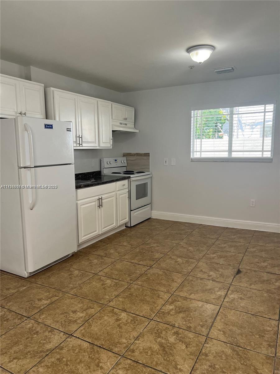Rental Property at 1930 Sw 2nd St 1, Miami, Broward County, Florida - Bedrooms: 1 
Bathrooms: 1  - $1,900 MO.