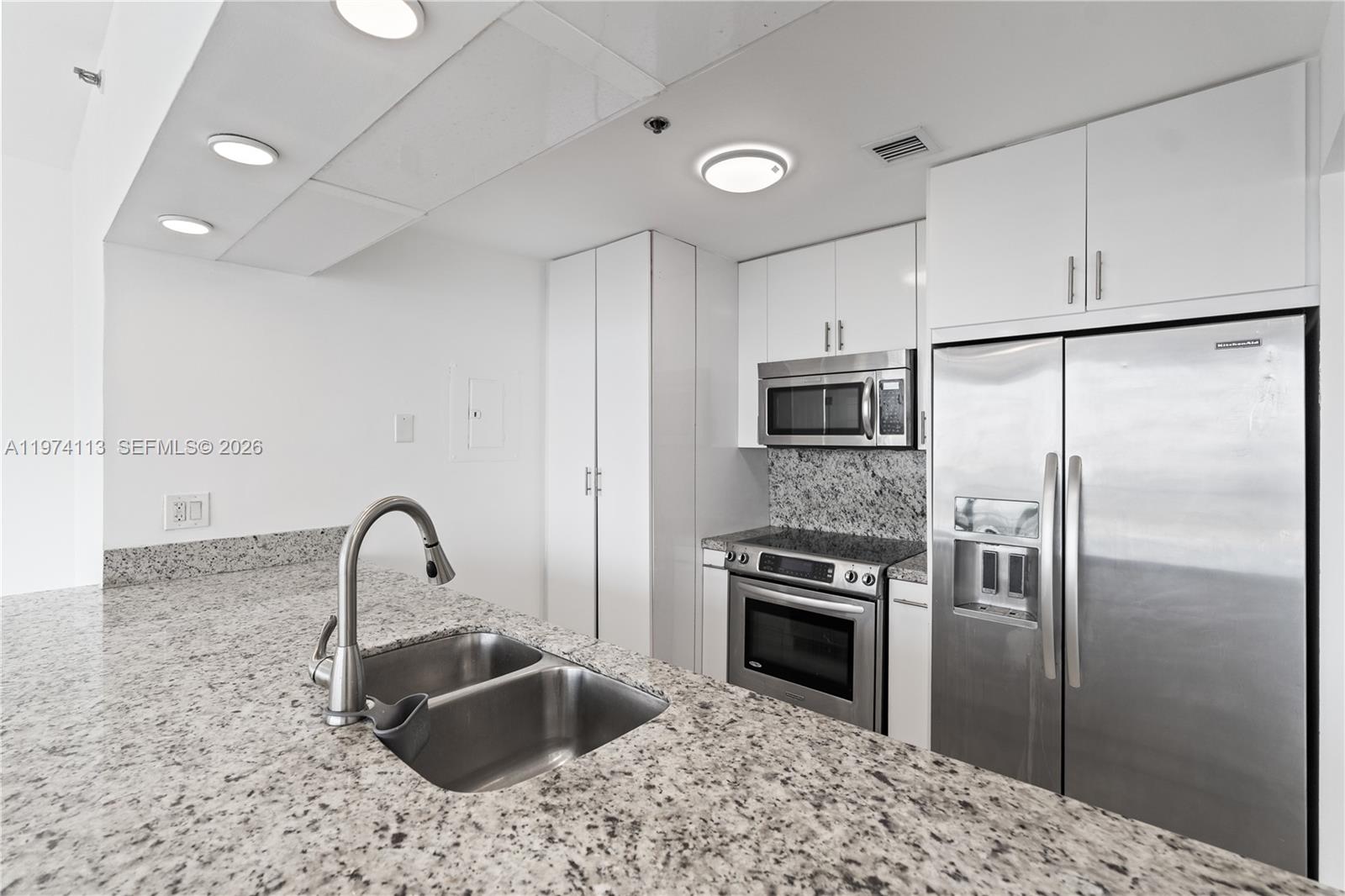 THE GRANDVIEW PALACE CONDO - Residential