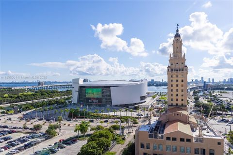 159 NE 6TH ST 3808 Miami FL 33132