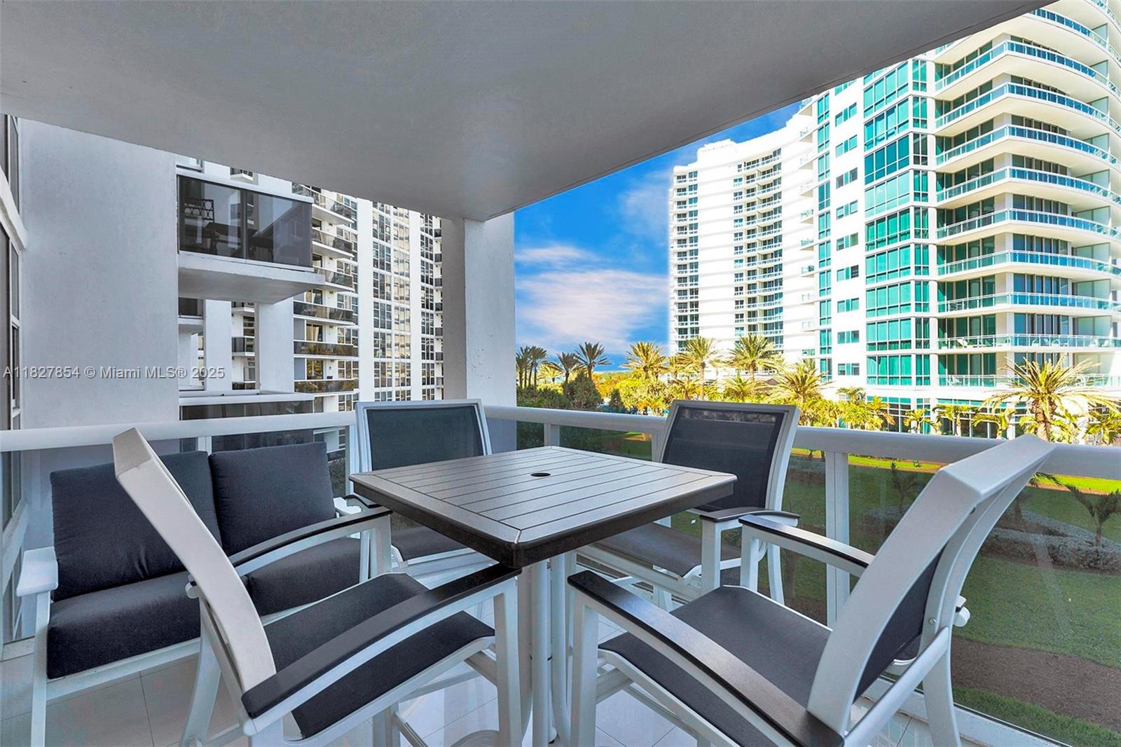 HARBOUR HOUSE - Residential Lease
