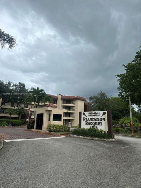 A home in Plantation