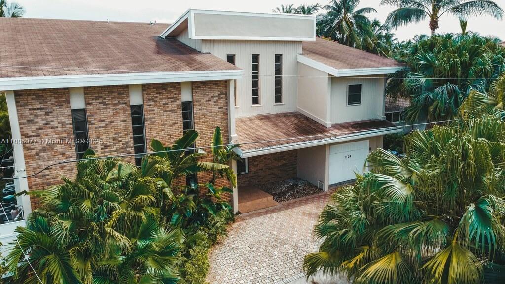 HOLLYWOOD GOLF ESTATES SE - Residential Lease