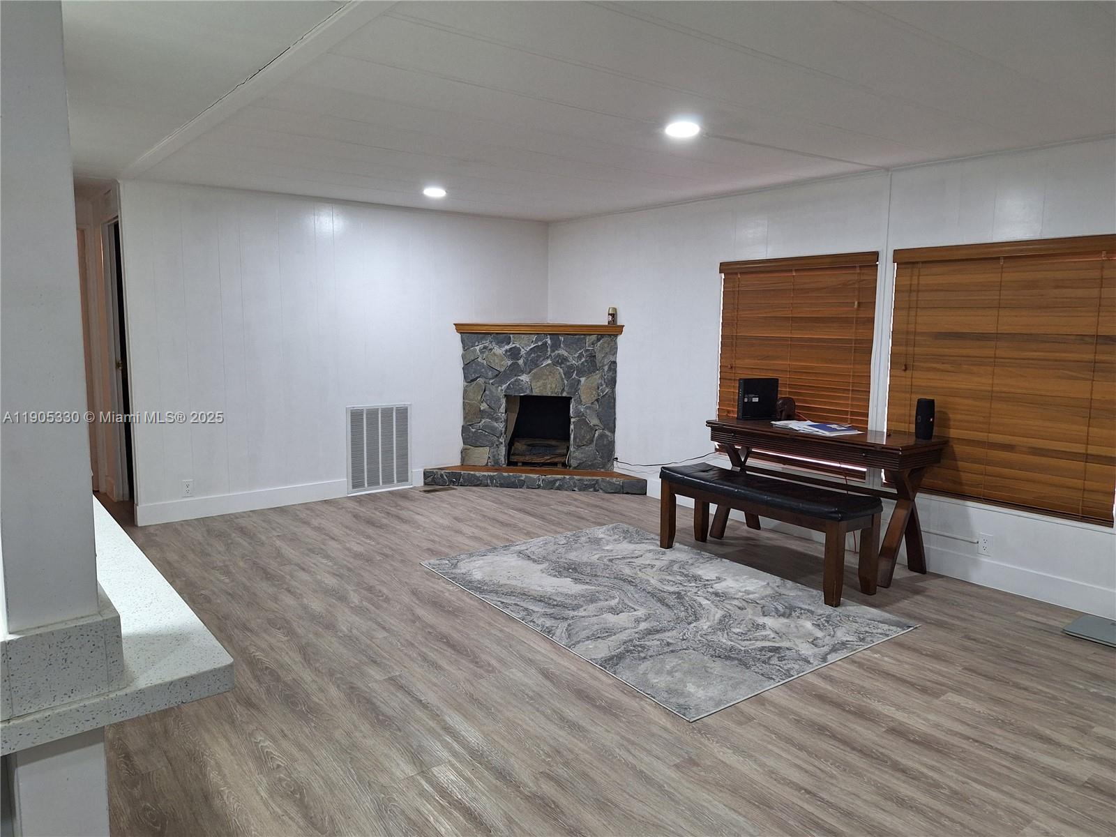 HERITAGE CITY SEC 2 - Residential