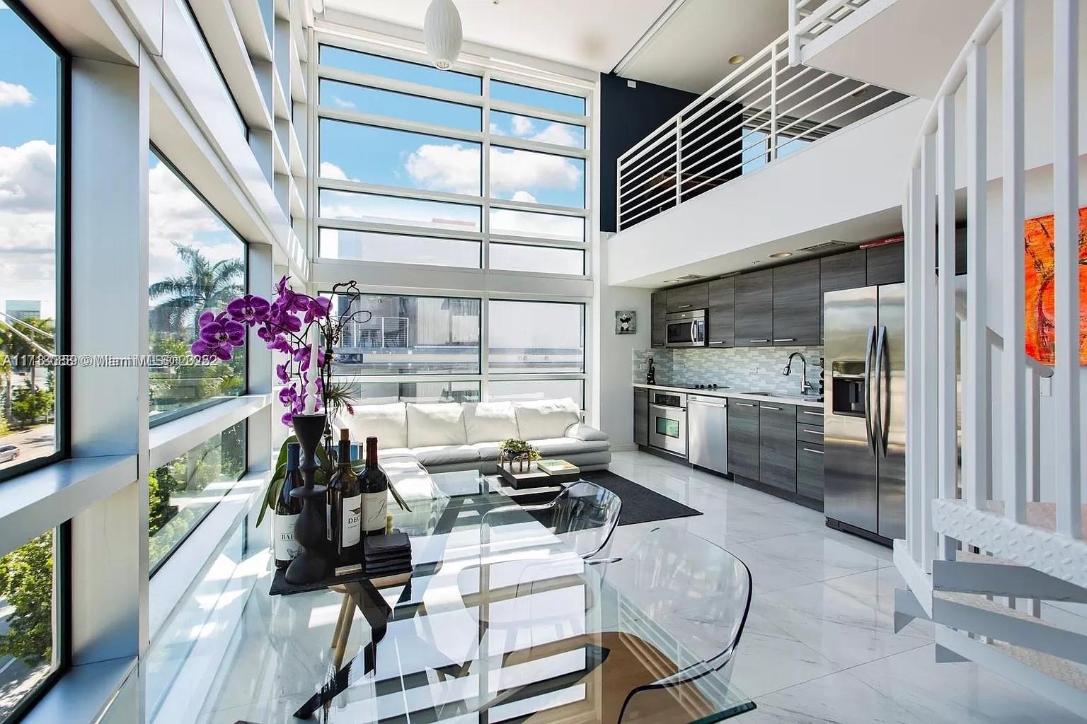 421 Meridian Ave 15