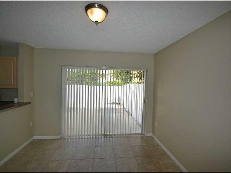 APPLE CREEK 133-8 B POR T - Residential Lease