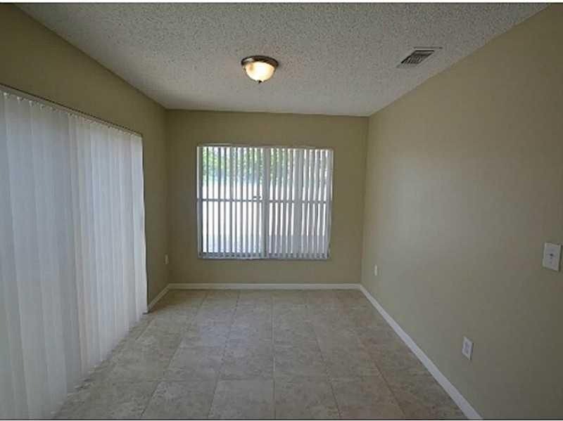 APPLE CREEK 133-8 B POR T - Residential Lease