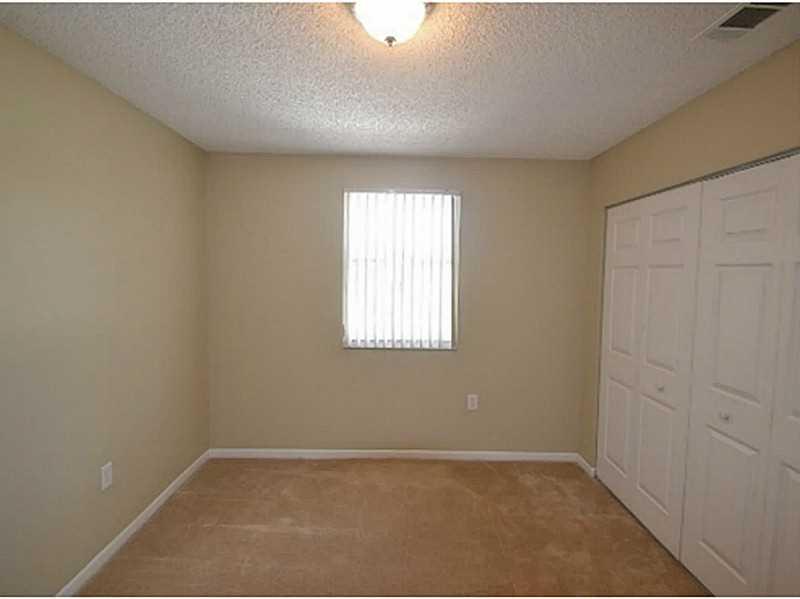 APPLE CREEK 133-8 B POR T - Residential Lease