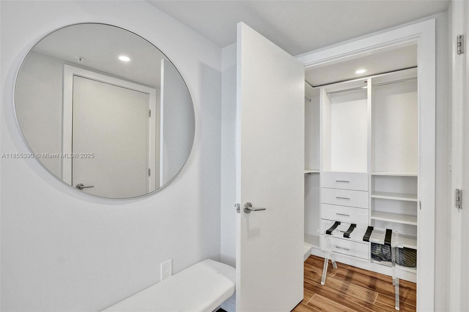 NINE ISLAND AVENUE CONDO - Residential