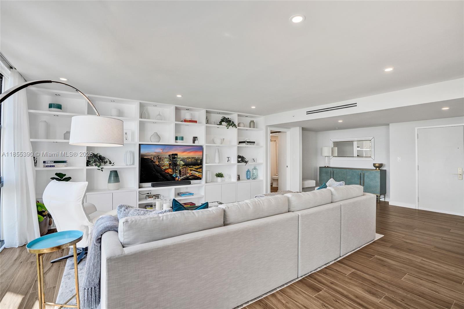 NINE ISLAND AVENUE CONDO - Residential