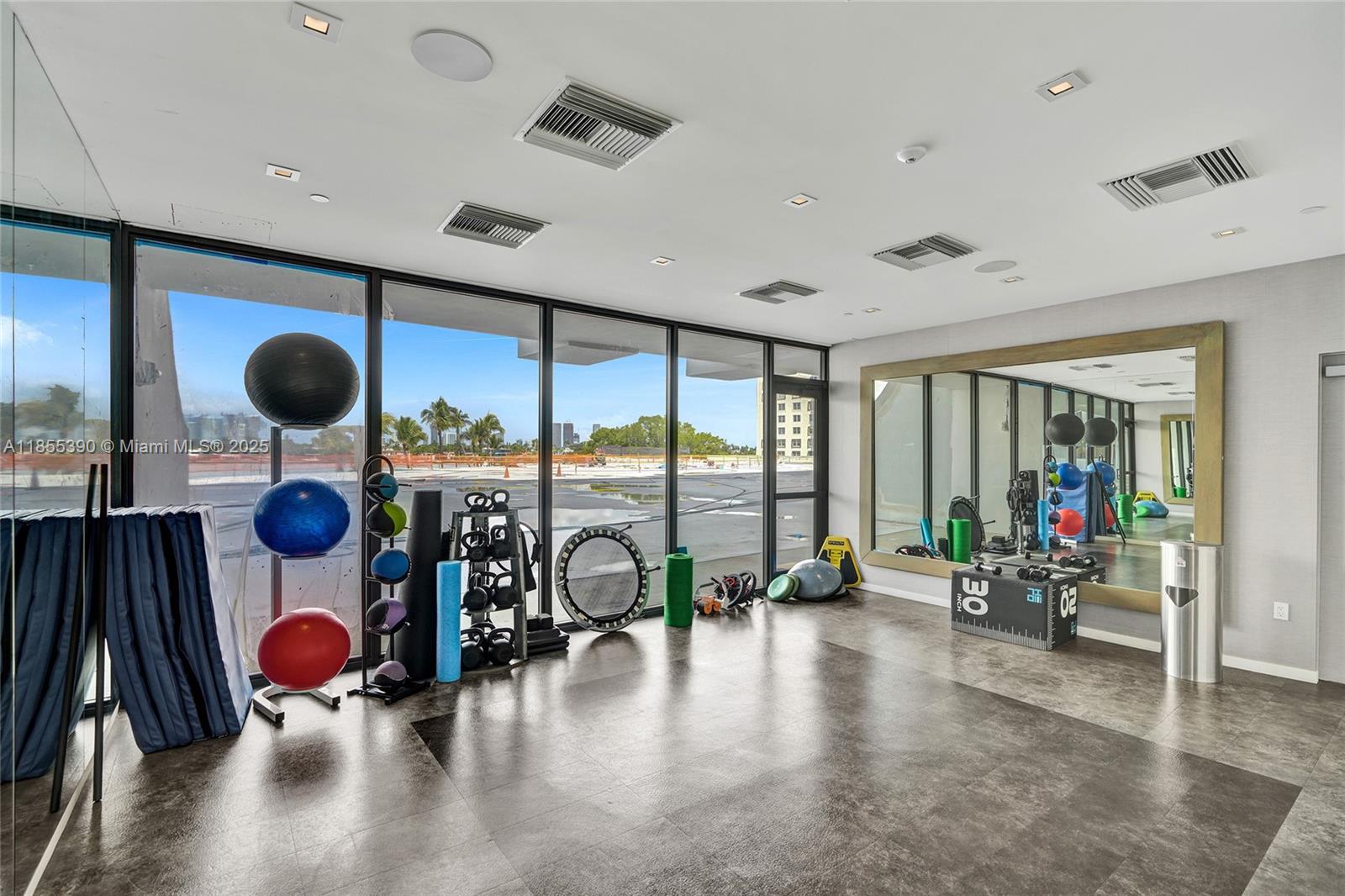 NINE ISLAND AVENUE CONDO - Residential