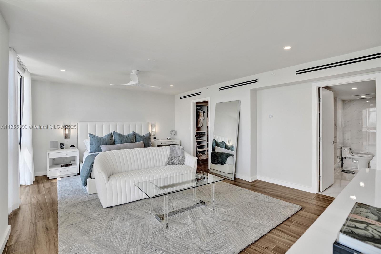 NINE ISLAND AVENUE CONDO - Residential