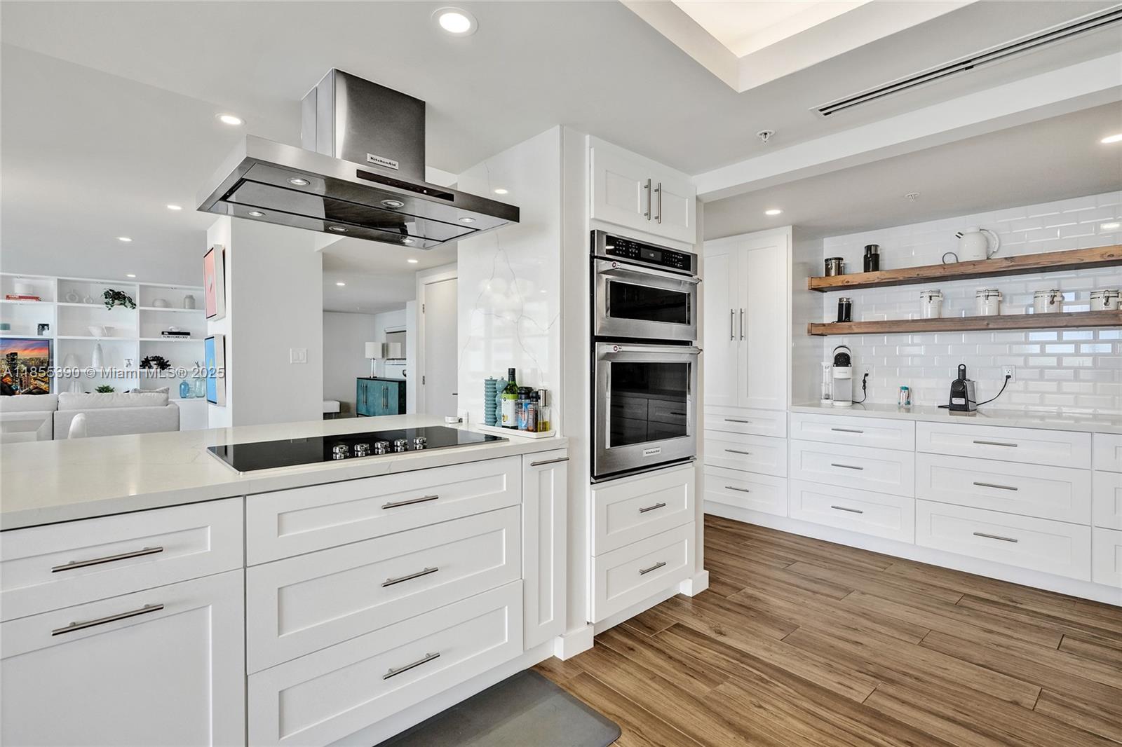 NINE ISLAND AVENUE CONDO - Residential