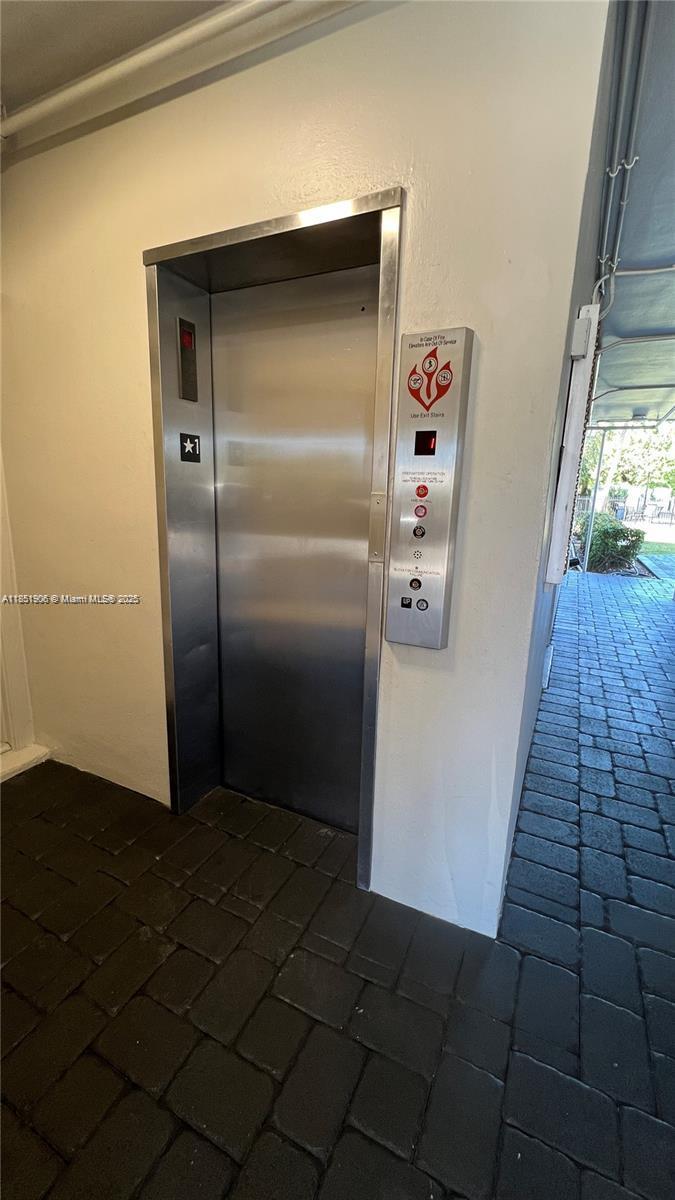 CRYSTAL LAKE 941 CONDO - Residential Lease