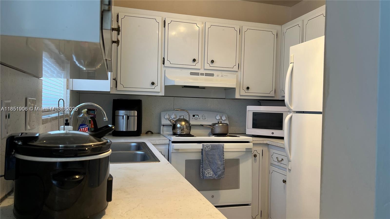 CRYSTAL LAKE 941 CONDO - Residential Lease