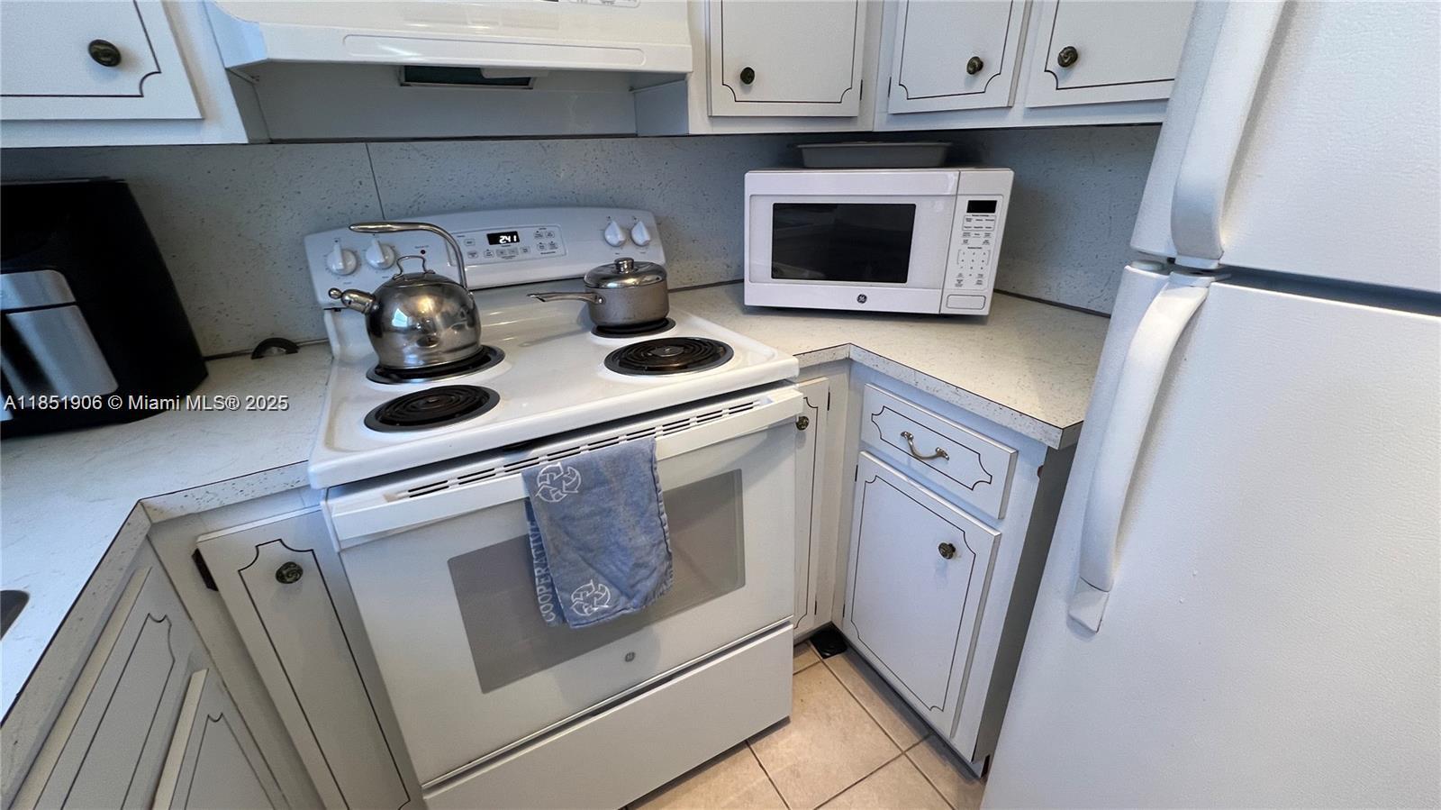 CRYSTAL LAKE 941 CONDO - Residential Lease