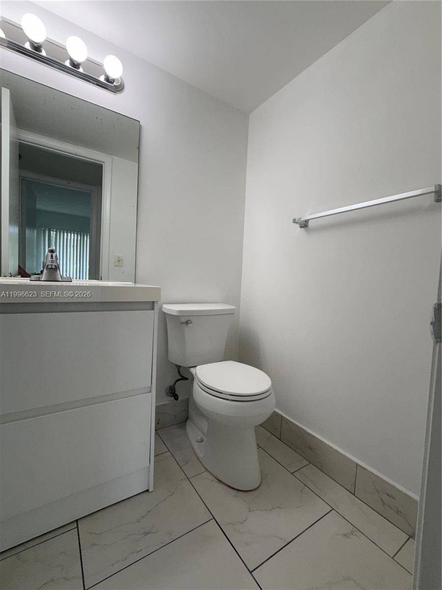 NEW HAMPTON AT CENTURY VI - Residential